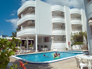 El Coto Apartments